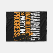 パーティー独身パーティー進行中 グルームスクワッド グルームチーム フリースブランケット (正面(横))