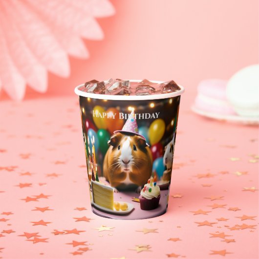 パーティー祝の豚とケーキと風船 紙コップ (インサイチュ)