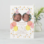 パーティー ハット & 風船 フォト 双子の女の子 1歳 誕生日 招待状 (スタンド正面)