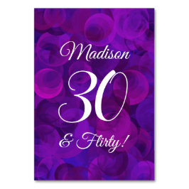 パープエレガントル30歳と誕生日気のあるそぶりをしたパーティー テーブルナンバー