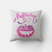 パープルおもしろいカボチャ顔ハロウィンタイポグラフィ クッション (裏面)