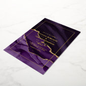 パープルおよび金ゴールドアゲ結婚ートのフォイル招待状 箔招待状 (回転した状態)
