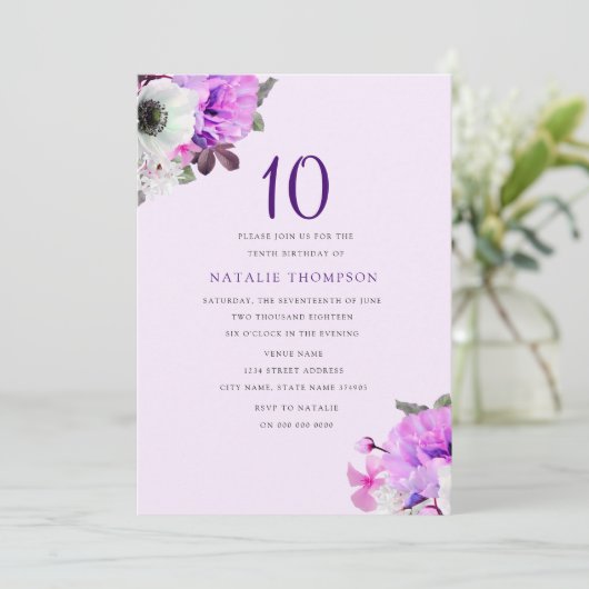 パープルかわいらしフラワーガール10th誕生日招待状 招待状 (スタンド正面)