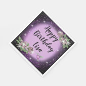 パープルきらきら光るフローラバード誕生日 スタンダードランチョンナプキン (角)