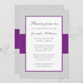 パープルとグレーのシェブロン ブライダルシャワー 招待状 (正面/裏面)
