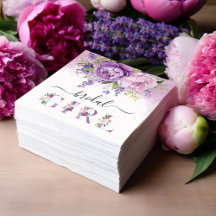 パープルとピンクの庭の花 ブライダルシャワーの女の子