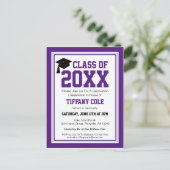 パープルとホワイトのクラス卒業年度 卒業式 インビテーションポストカード (スタンド正面)