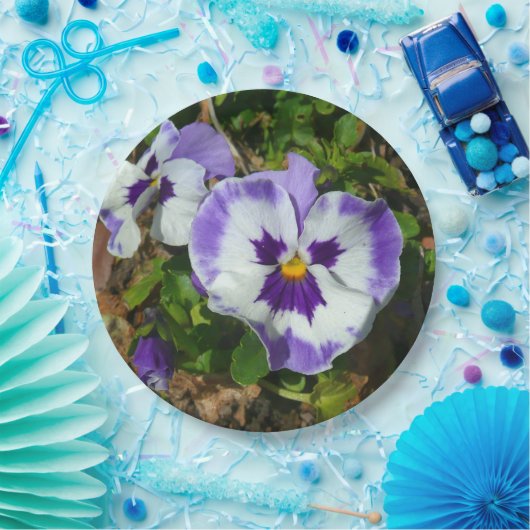 パープルとホワイトのパンジーカラフルフローラ ペーパープレート (パーティー)