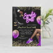 パープルと金ゴールドスニーカーのボールスウィート16誕生日 招待状 (スタンド正面)