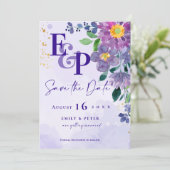 パープルの花柄モノグラム ウェディング セーブ・ザ・デート (スタンド正面)