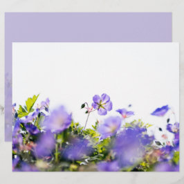 パープルの野の花の両面スクラップブックペーパー