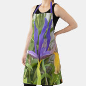 パープルアイリスフラワーアウトドアガーデン自然写真 エプロン (インサイチュ)