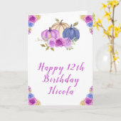 パープルアンドネイビーブルーフローラカボチャ誕生日 カード (黄色い花)