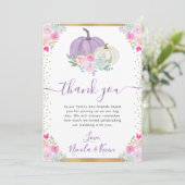 パープルアンドホワイトフローラカボチャ秋の結婚式 サンキューカード (スタンド正面)