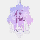 パープルウィンターワンダーランドそれを雪上の休日 オーナメントカード (左)