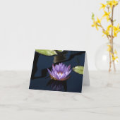 パープルウォーターリリー カード (黄色い花)