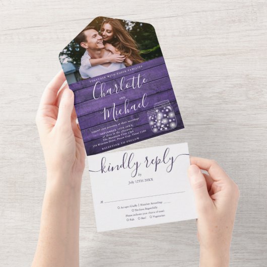 パープルウッドストリングライツメイソンジャース結婚写真 オールインワン招待状 (貼ってはがせる)