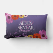 パープルエレガントグリッターニューリュウズのデイジー ランバークッション (正面)