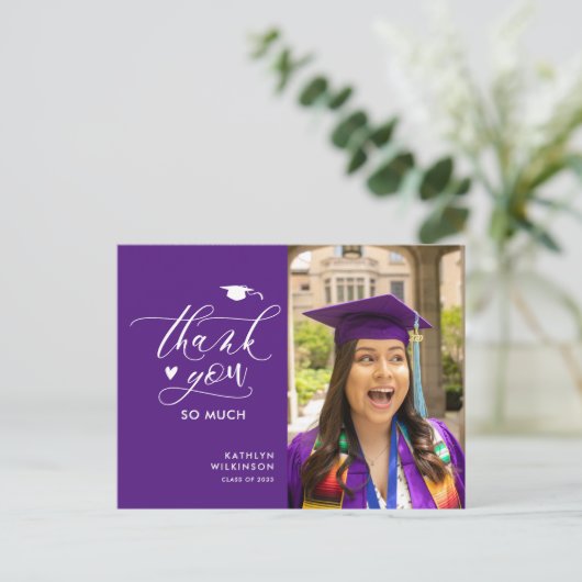 パープルエレガントスクリプト写真卒業ありがとう ポストカード (スタンド正面)