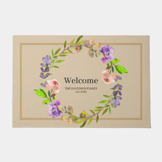 パープルエレガントフローラリースパーソナライズされた歓迎 ドアマット (正面)
