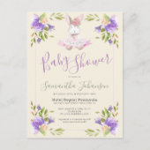 パープルエレガントフローラ&バニーガールベビーシャワー インビテーションポストカード (正面)