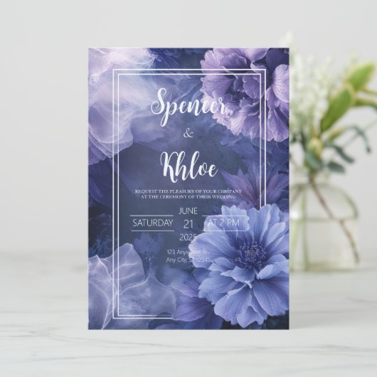 パープルエレガントペタル開花結婚式招待状 招待状 (スタンド正面)