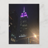 パープルエンパイアステート建物NYCナイト超高層ビル