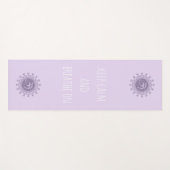 パープルオムとマンダラ保ーが落ち着いて息を吸う ヨガマット (正面(横))