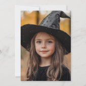 パープルオレンジのかわいい写真 ハロウィン キッズ 誕生日 招待状 (裏面)