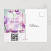 パープルオーキッドの花の結婚式のSave the Dateポストカード 案内ポストカード (裏面)