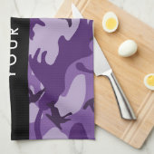 パープルカモフラージュあなたの名前をパーソナライズ キッチンタオル (四つ折り)
