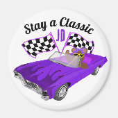 パープルクラシックコンバーチブルカー市松模様にフラグ マグネット (正面)