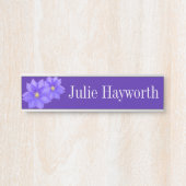 パープルクレマティスデスクドアウォールキュービカルネームプレート サインプレート (正面)