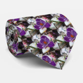 パープルクロッカスとフローライースターエッグ ネクタイ (ロール)