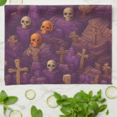 パープルグレーブスシルバーブロンズスカルハロウィーン キッチンタオル (折り畳み)