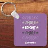 パープルシャイン。シャイン。明るい。シャイン。シャイン。 キーホルダー (正面)