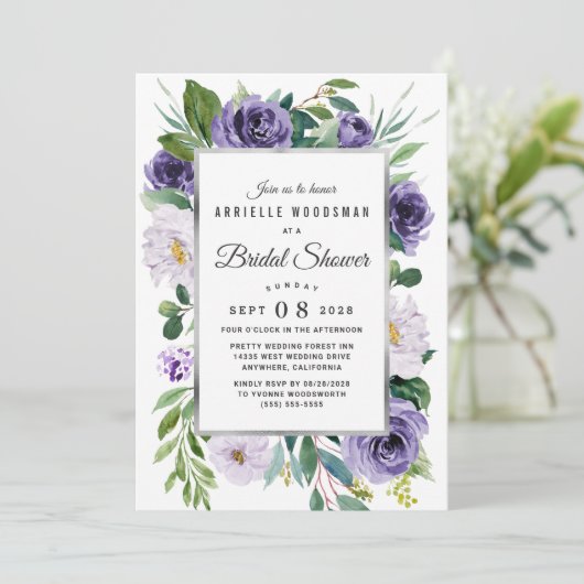 パープルシルバーグレーウォーターカラーフローラブライダルシャワー 招待状 (スタンド正面)