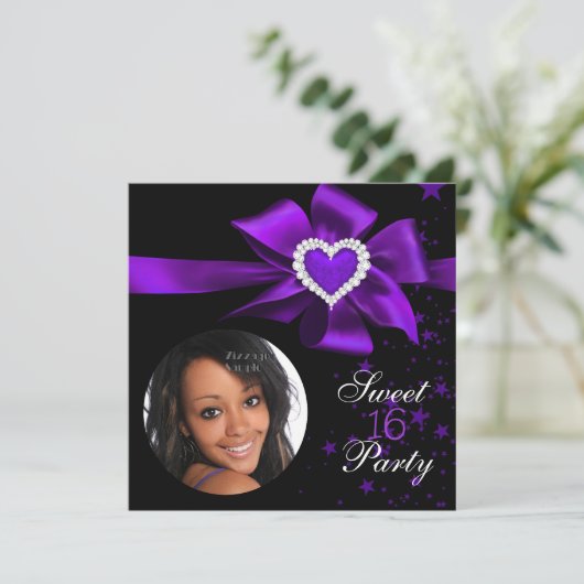 パープルスイート16誕生日パーティーハート写真 招待状 (スタンド正面)