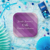 パープルストライプの紙プレート65th誕生日パーティー ペーパープレート (パーティー)