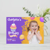 パープルスプラッシュカップケーキバルーン誕生日招待状 招待状 (スタンド正面)