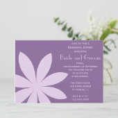 パープルデイジーフラワー結婚ズ・リハーサル・ディナー 招待状 (スタンド正面)