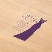 パープルドレスフィフティ&ファブラス50誕生日 アクリル招待状 (レイダウン)