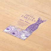 パープルドレスフローラ50と素晴らしい50誕生日 アクリル招待状 (レイダウン)