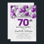 パープルバイオレットシルバーバルーングリッター70誕生日 招待状<br><div class="desc">Glam紫モダン紫バイオレットシルバーバルーングリッター任意の年齢誕生日招待状</div>