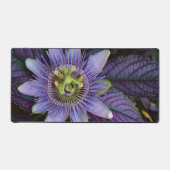 パープルパッシフローラボタニカルフォト デスクマット (正面)