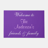 パープルパーソナライズされたウェルカムドアマットの名前 ドアマット (正面)