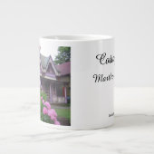 パープルビクトリアンコテージ – マーサズヴィネヤード ジャンボコーヒーマグカップ (正面)