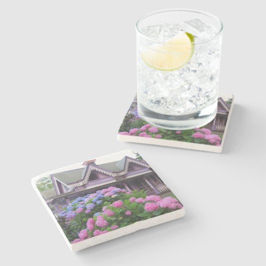 パープルビクトリアンコテージ – マーサズヴィネヤード ストーンコースター (横)