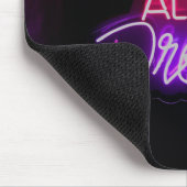 パープルピンクの単語文字アートそれは夢のサインだった マウスパッド (コーナー)