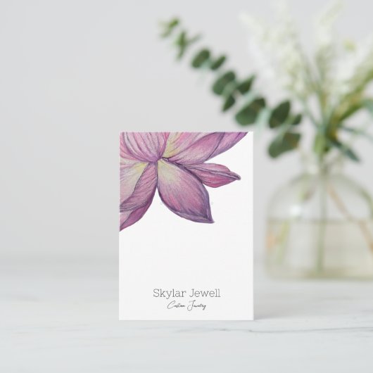 パープルピンクの蓮の花のイヤリングディスプレイ 名刺 (スタンド正面)
